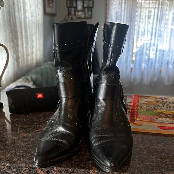 Harley-Davidson Black Leather Heeled Boots - Picture 2 of 4